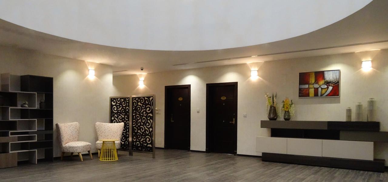 Dar Hashim Hotel Suites - Al Sahafa Riyadh Bagian luar foto